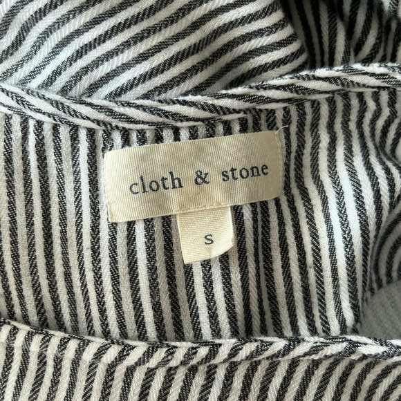 Cloth & Stone Women's Striped Lace Up Back Long Sleeve Blouse - Picture 7 of 8